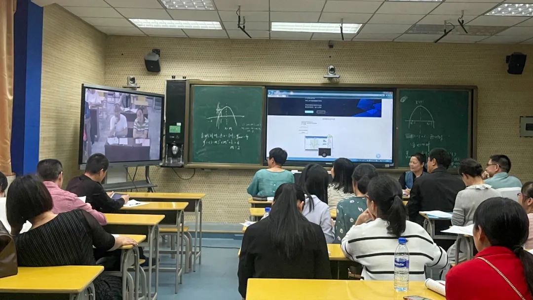 龍巖市首次舉行了跨區“雙師課堂”教學觀摩研討活動.jpg